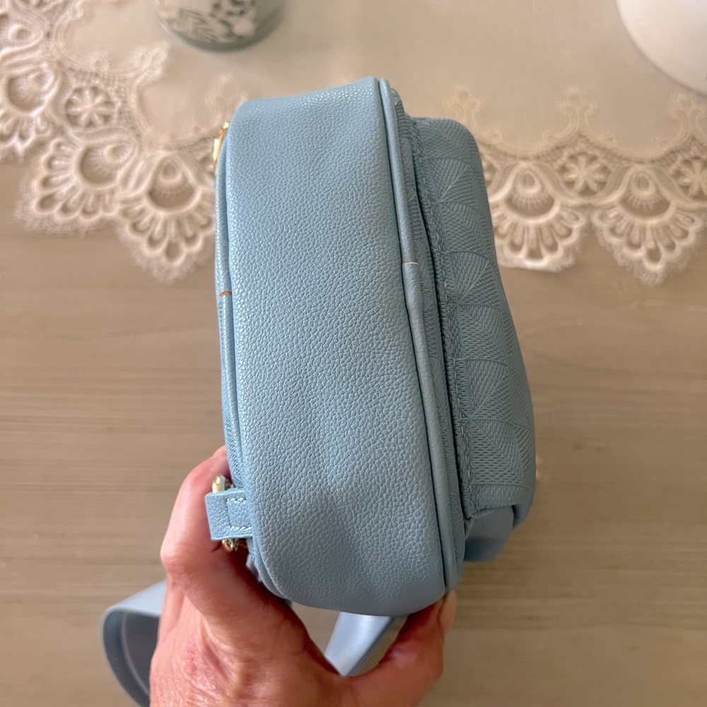 Crossbody Bag - Picture 6 of 8